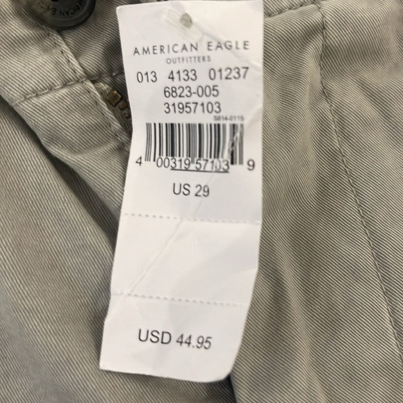 Men’s American Eagle grey flat front shorts - Picture 5 of 6